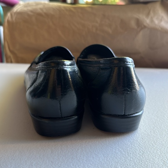 EUC SAS Tripad Black Patent Leather Comfort Slip On Loafer Size 8 N - Picture 4 of 9